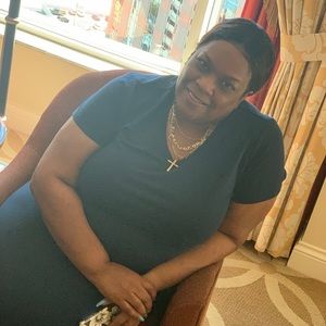 Meet your Posher, Marcia